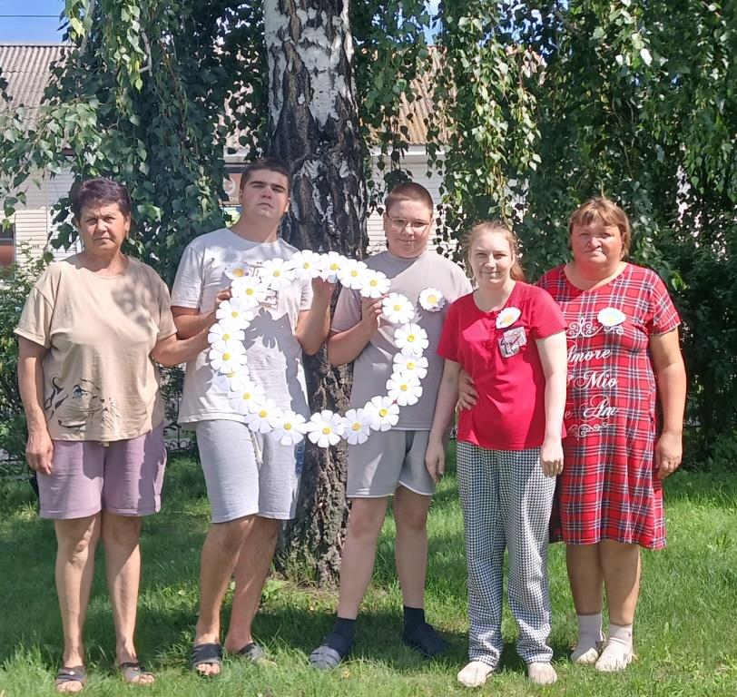 Всё начинается с семьи
